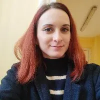 Dr. Petronela Pascaru