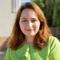 Dr. Maria - Gabriela Uretu