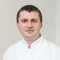 Dr. Marius Valentin Condruț