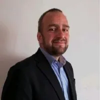 Dr. Bogdan Varariu