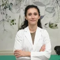 Dr. Ana Albu