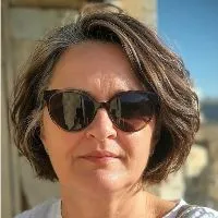 Dr. Daniela Dincu