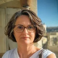 Dr. Daniela Dincu