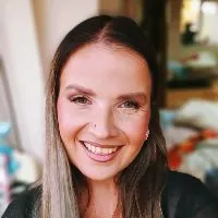 Dr. Silvia Takacs