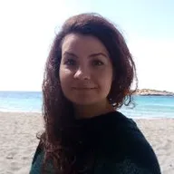 Dr. Simina Doca