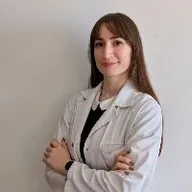 Dr. Andreea Urs