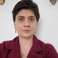 Dr. Adriana Madalina David