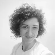 Dr. Oana Olaru
