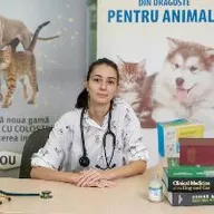 Dr. Carola Yanay
