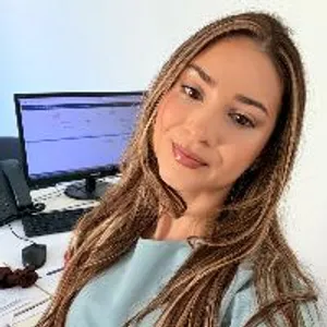 Fotografia de profil a Dr. Florina Roxana Neamtu