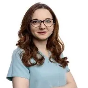 Fotografia de profil a Dr. Cristina Vajas