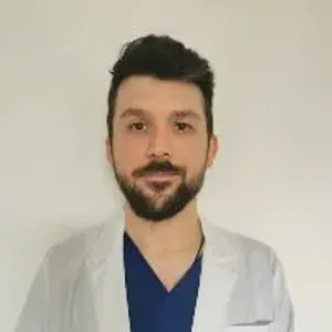 Fotografia de profil a Dr. Andrei Daniel Pirlea