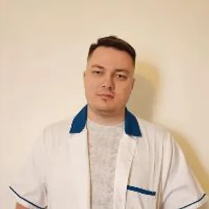 Fotografia de profil a Dr. Victor Alexandru Istrate