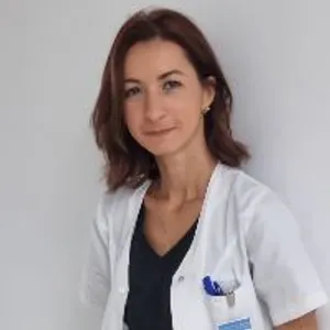 Fotografia de profil a Dr. Ioana Maria Danescu