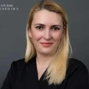 Fotografia de profil a Dr. Oana-Andreea Parlițeanu