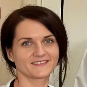 Fotografia de profil a Dr. Alexandra - Ioana Hriban