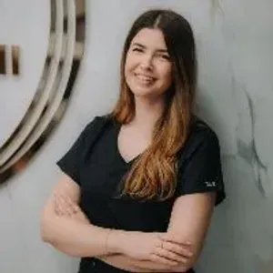 Fotografia de profil a Dr. Irina Birleanu