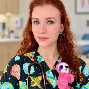 Fotografia de profil a Dr. Cezara Enache