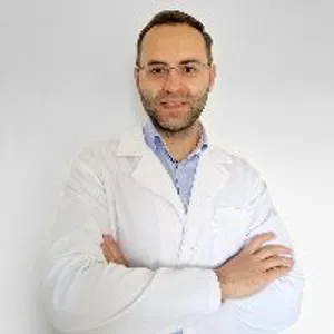 Fotografia de profil a Dr. Andrei Maga