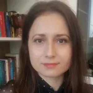 Fotografia de profil a Psih. Adina Aevoae