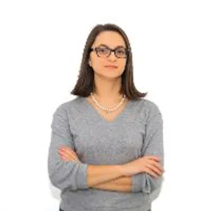 Fotografia de profil a Dr. Georgiana Mihailescu
