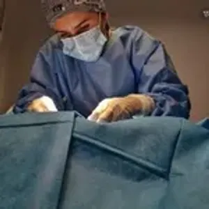 Fotografia de profil a Dr. Adriana Bursuc