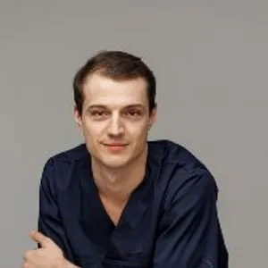 Fotografia de profil a Dr. Tudor Galbur