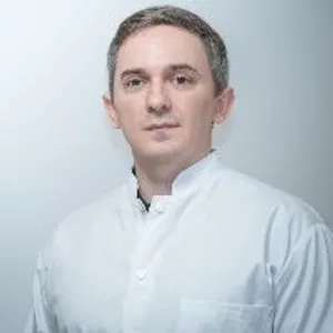 Fotografia de profil a Dr. Gabriel Humeniuc