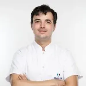 Fotografia de profil a Dr. Alexandru Grozavescu