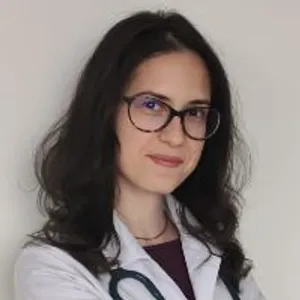 Fotografia de profil a Dr. Elena-Maria Șeicaru