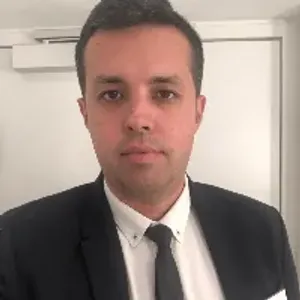 Fotografia de profil a Dr. Laurian Maxim