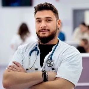 Fotografia de profil a Dr. Răzvan-George Neagu