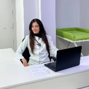 Fotografia de profil a Dr. Mădălina Zăgărin