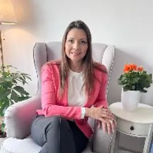 Fotografia de profil a Psih. Mihaela Tănăsoiu