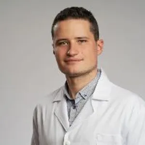 Fotografia de profil a Dr. Alexandru Iliescu