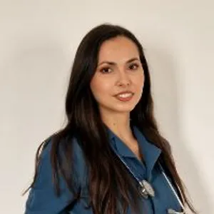 Fotografia de profil a Dr. Andreea Lacatusu