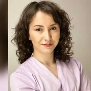 Fotografia de profil a Dr. Daniela Neagu