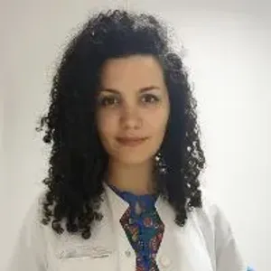 Fotografia de profil a Dr. Ioana Cornescu