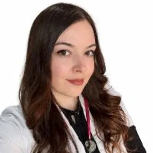 Fotografia de profil a Dr. Andreea-Roxana Predica