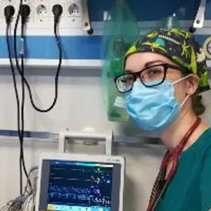 Fotografia de profil a Dr. Cristina Popescu