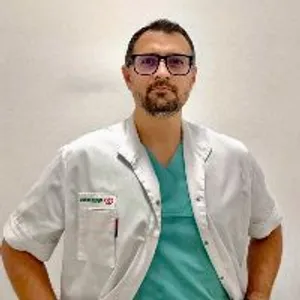 Fotografia de profil a Dr. Dimitris Marin Argyriou
