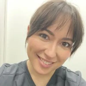 Fotografia de profil a Dr. Andreea Mihaela Custură
