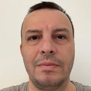 Fotografia de profil a Dr. Dan Mircea Stanculescu