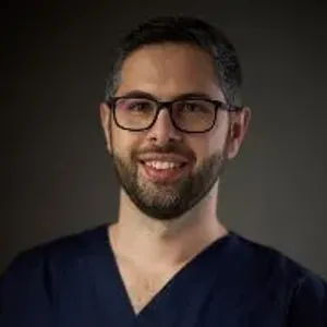 Fotografia de profil a Dr. George Diaconu