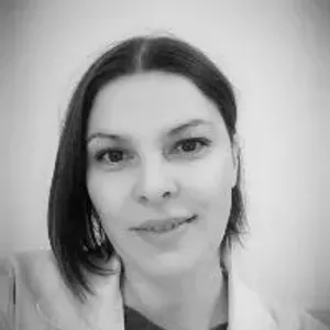 Fotografia de profil a Dr. Steliana Maria Dolana