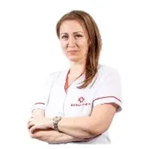Fotografia de profil a Dr. Oana Bucur