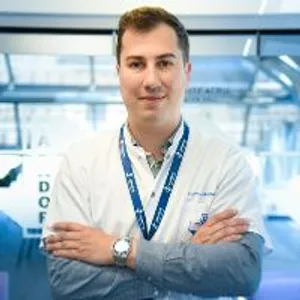 Fotografia de profil a Dr. Cosmin Grigore