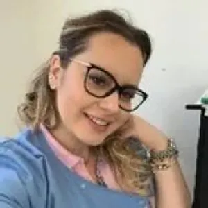 Fotografia de profil a Dr. Andreia Domnica Tatar