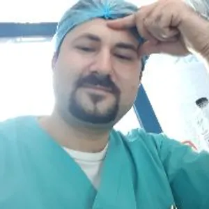 Fotografia de profil a Dr. Iulian Mihai Radulescu