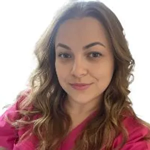 Fotografia de profil a Dr. Laura Liliana Ilisei